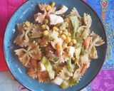 Foto del paso 6 de la receta: Ensalada de pasta con guacamole