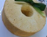 Hình bước làm 4 của món Coconut Angel food cake