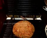 A picture of step 3 of Raw Banana and Potato Patty Veg Burger.