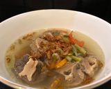 Foto langkah ke 4 dari resep Sop Buntut Praktis Mudah.