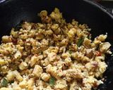 சுவையான சேனை கிழங்கு தோரன்(senaikilangu thoran recipe in tamil) ரெசிபி ஸ்டேப் 4 புகைப்படம்