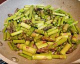 Foto del paso 2 de la receta Ensalada templada de garbanzos y kale