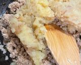 A picture of step 4 of Air fryer Chicken Cutlets.