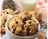 A picture of step 11 of Simple Crunchy Vanilla Chocochip Cookies.