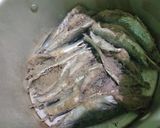 Foto langkah ke 3 dari resep Ikan makarel saos cabe.
