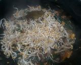 Foto langkah ke 4 dari resep (156).Tumis kacang panjang bumbu petis.