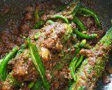 भरवां करेले (Bharwan Karele recipe in Hindi) रेसिपी चरण 10 फोटो