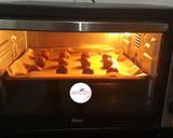 Foto langkah ke 5 dari resep Chocochip Cookies.