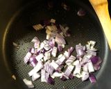A picture of step 3 of Potato, cauliflower and pea curry - vegan.