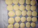 Powder milk biscuit