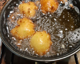 Foto del paso 6 de la receta: Buñuelos de calabacín