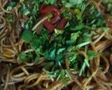 A picture of step 5 of Noodles in Spicy Pasta Sauce.