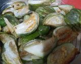 Foto langkah ke 1 dari resep Tumis Terong Lalap Ikan Teri.