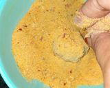 A picture of step 4 of Potato Cheese balls.