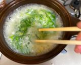 A picture of step 5 of Japanese Zousui (seasoned rice-porridge with fish).