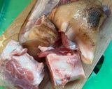 รูปขั้นตอนการทำที่ 1 ของ ต้มขาหมูผักกาดดอง