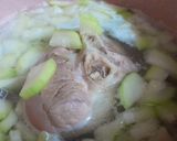 Hình bước làm 2 của món Canh bí đao nấu giò heo