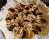 Foto del paso 2 de la receta: Tarta doble de manzana, natillas y mermelada dorada de melocotón