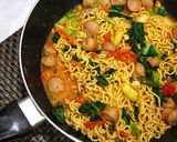 Foto langkah ke 3 dari resep Mie Kuah Sosis.