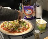 A picture of step 3 of Fajita Pizza.