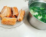 Hình bước làm 4 của món Thịt ba chỉ muối chiên da vàng giòn rụm