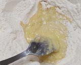 Foto del paso 2 de la receta: Masa casera para empanadas