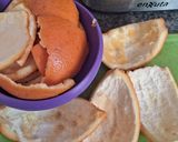 Foto del paso 1 de la receta: Cáscaras de naranjas confitadas