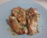 Foto del passaggio 3 della ricetta Coniglio con marsala, limone e aromi