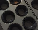 Foto langkah ke 1 dari resep 25. Classic Choco Muffin.