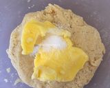Foto langkah ke 2 dari resep Donat pisang.