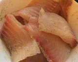 乾煎椒鹽鯛魚排 Dry-Fried Pepper-and-Salt Taiwan Tilapia的食譜步驟2照片