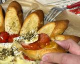 Camembert sajtos mártogatós kiflivel recept fázis 4 fotója