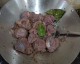 Foto langkah ke 2 dari resep Semur Daging Kentang.