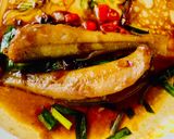 Hình bước làm 1 của món Cá bống đục kho tiêu