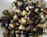 Foto del paso 4 de la receta: Salteado de berenjenas picantes