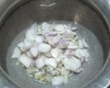 A picture of step 2 of Upma.