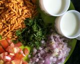 दुध शेव भाजी (doodh shev bhaaji recipe in marathi) रेसिपी स्टेप 1 फोटो 