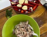 Foto langkah ke 1 dari resep Sambal Cumi Asin.