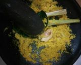 A picture of step 2 of Clear Chicken Soup (Soto Ayam).