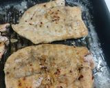 A picture of step 4 of Chicken breast with honey garlic sauce.