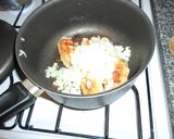 Foto del paso 2 de la receta: Arroz Amarillo con Pollo 🍗