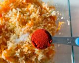 A picture of step 2 of Cabbage Manchurian.