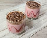 Foto del paso 12 de la receta: 🍓🍫Cheesecake de frutilla y chocolate en vasito 🍫🍓