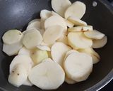 A picture of step 1 of Masala Potato.