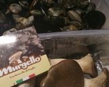 A picture of step 1 of Zuppa mare e monti sea and mountain soup.
