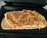 Foto del paso 6 de la receta: Bocata de Omelette con jamón y bacon 🥓