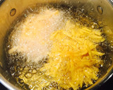 Foto del paso 4 de la receta: Arañitas de Plátano Macho