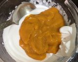 A picture of step 4 of Creamy Mango Mousse.