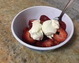 Foto del paso 2 de la receta: Frutillas con crema light