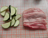 A picture of step 1 of Easy Pork Belly and Zucchini with Mayo Soy Sauce Stir-Fry.